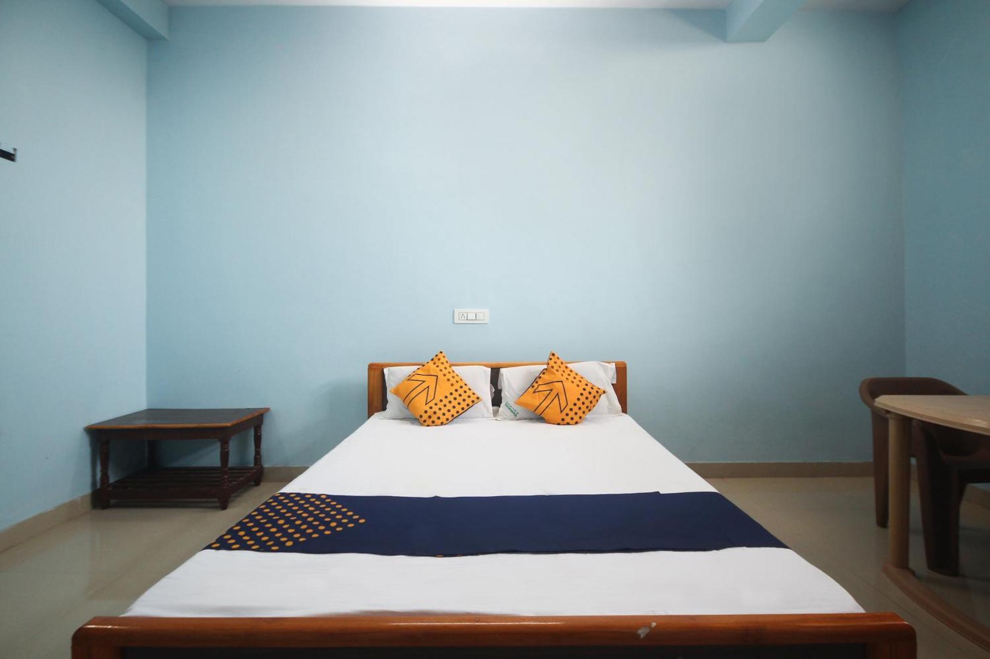 Spot On 39385 Venkatesh Palace Farhatabad Buitenkant foto